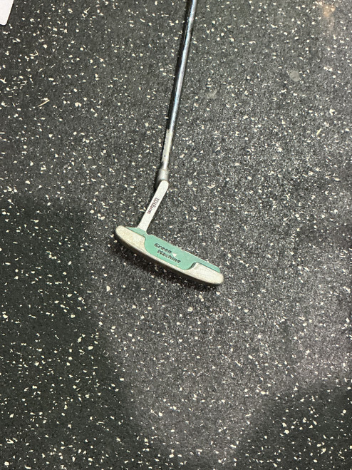 Vist Large View of Product Image Which is Used Wilson GREEN MACHINE I Mens Putter RH