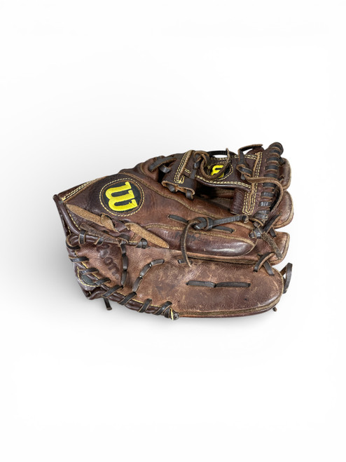Vist Large View of Product Image Which is Used Wilson SOFT FIT BB/SB Glove RH Throw Brown 11 1/2"