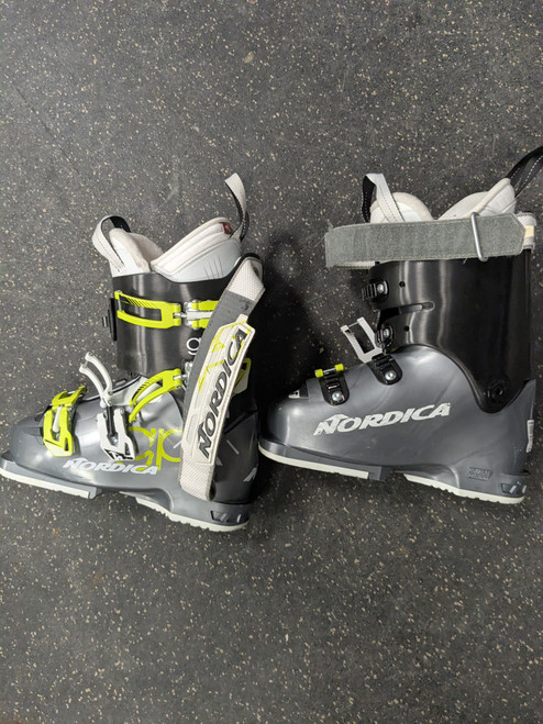 Vist Large View of Product Image Which is Used Nordica GPX 85W Boys DH Ski Boot None 235 MP - J05.5 - W06.5