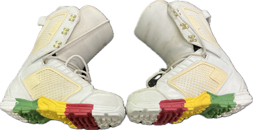 Vist Large View of Product Image Which is Used ThirtyTwo TM-TWO Mens Snowboard Boots White Senior 10.5