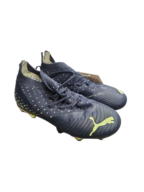 Vist Large View of Product Image Which is Used Puma Soccer Cleats None Youth 11.0
