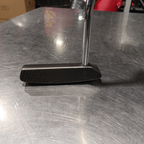 Vist Large View of Product Image Which is Used Cleveland HUNTINGTON BEACH 8 Mens Putter RH