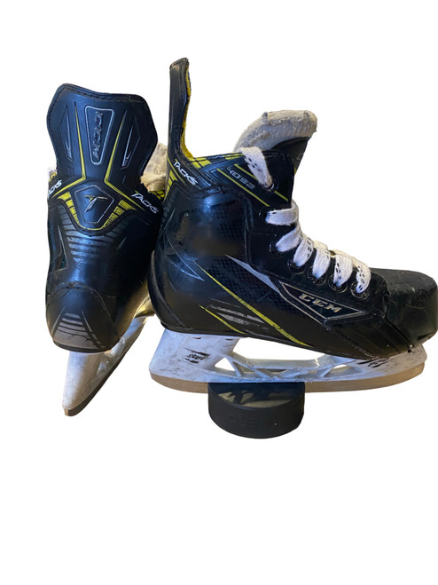 Vist Large View of Product Image Which is Used CCM TACKS 4052 Youth Hockey Skate Youth 11.5