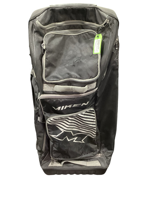 Vist Large View of Product Image Which is Used Miken MIKEN WHEELED BAG BB/SB Player Wheeled Bag Black