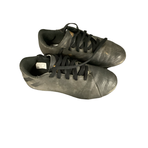 Vist Large View of Product Image Which is Used Adidas Soccer Cleats Black Junior 01