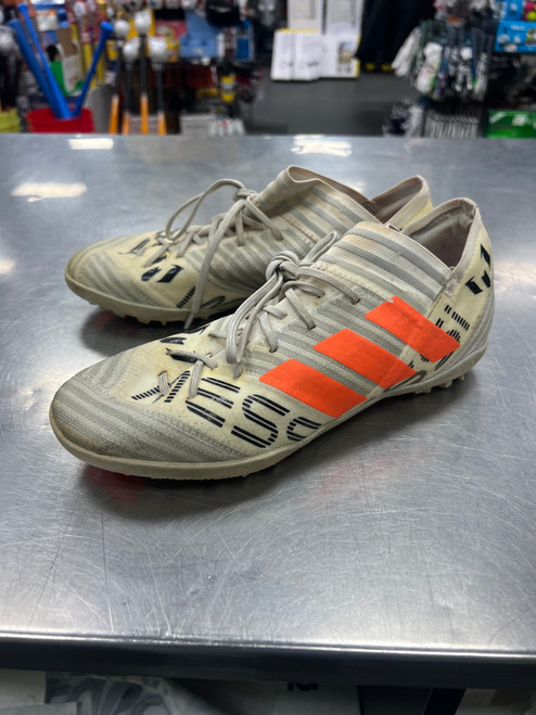 Vist Large View of Product Image Which is Used Adidas MESSI Soccer Indoor Shoes White Senior 6.5