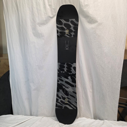 Vist Large View of Product Image Which is Used Ride MANIC Mens Snowboard Only Black 154 cm