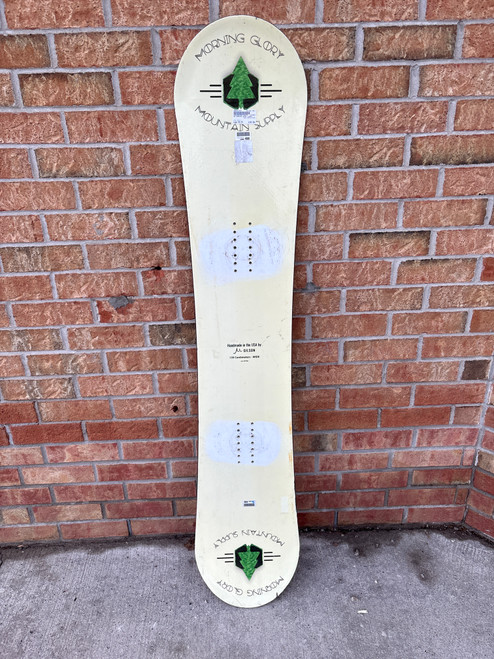 Vist Large View of Product Image Which is Used MORNING GLORY Mens Snowboard Only White 159 cm