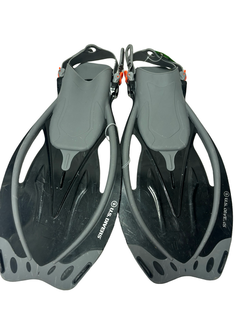 Vist Large View of Product Image Which is Used US Divers Swim Fins / Snorkel Fins Black S/M 4.5-8.5
