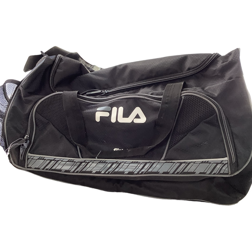 Vist Large View of Product Image Which is Used Fila Medium Equipment Bag