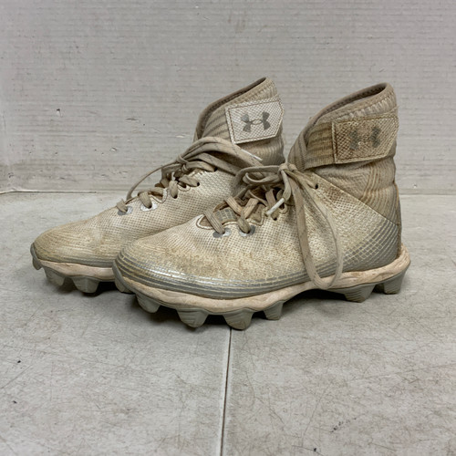 Vist Large View of Product Image Which is Used Under Armour UAF BB/SB Cleats White Junior 03