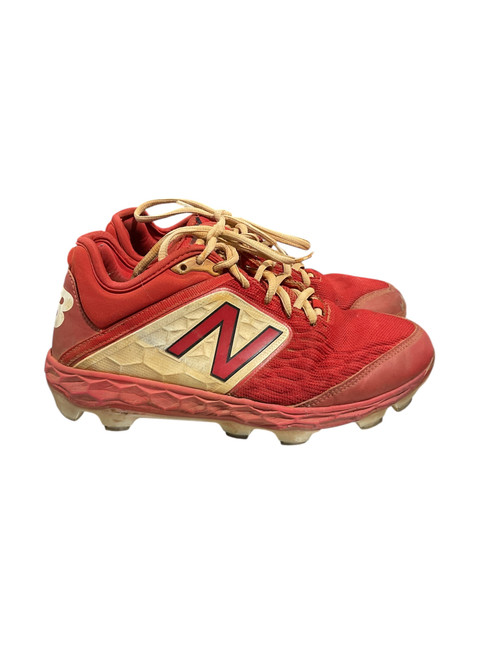 Vist Large View of Product Image Which is Used New Balance RED CLEATS BB/SB Cleats Red Junior 05.5