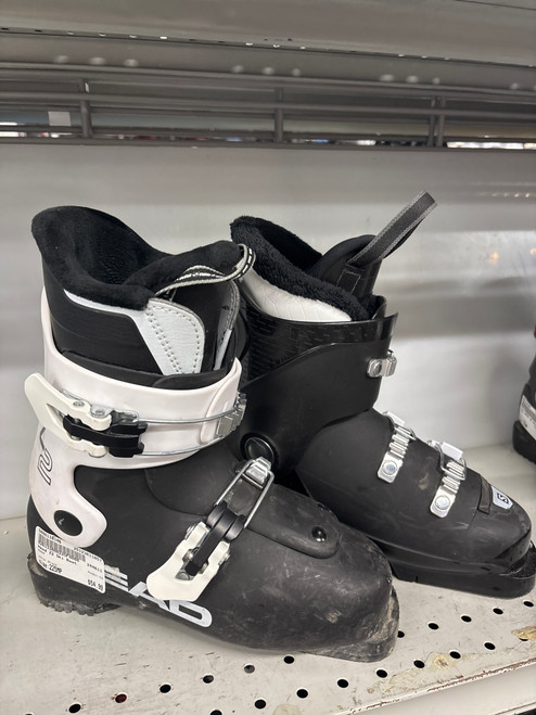 Vist Large View of Product Image Which is Used Head Z2 Boys DH Ski Boot Black 225 MP - J04.5 - W5.5