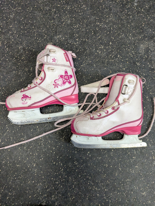 Vist Large View of Product Image Which is Used CCM CS 150 Girls Softboot Skate None Youth 12.0