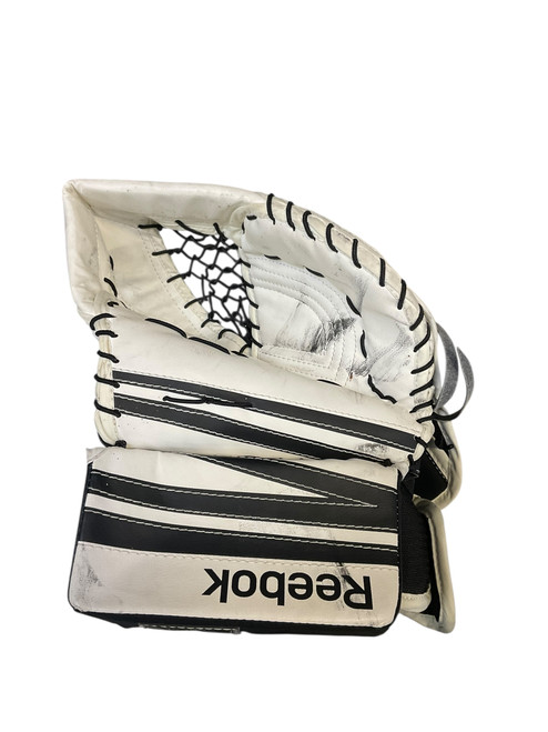 Vist Large View of Product Image Which is Used Reebok 14K JR Junior Goalie Catcher White