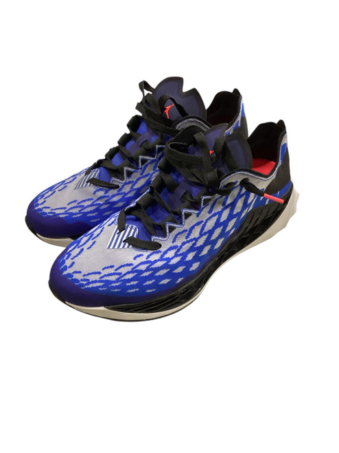 Vist Large View of Product Image Which is Used Nike AIR JORDAN ZOOM TRUNNER ULTIMATE Running/X-Train Shoes M Senior 12