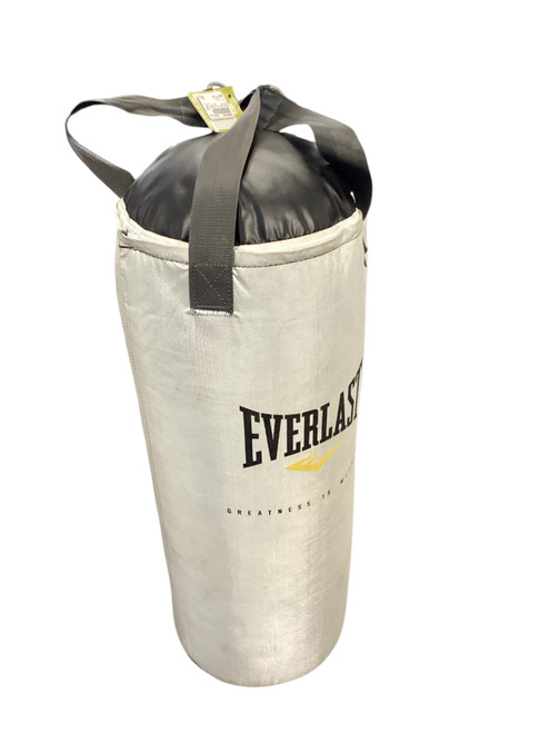Vist Large View of Product Image Which is Used Everlast 70 LB HEAVY BAG Boxing Heavy Bag White 70 lb
