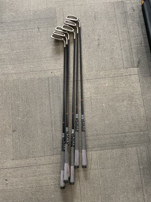 Vist Large View of Product Image Which is Used Ping EYE 2 ORANGE DOT Mens Iron Set RH 5I-PW