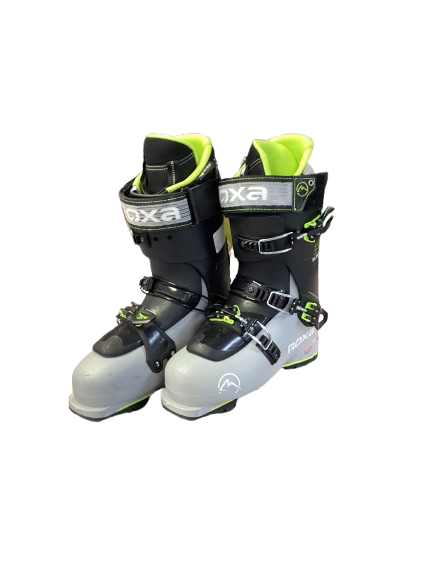 Vist Large View of Product Image Which is Used Roxa ELEMENT 120 Mens DH Ski Boot Black And Grey 275 MP - M09.5 - W10.5