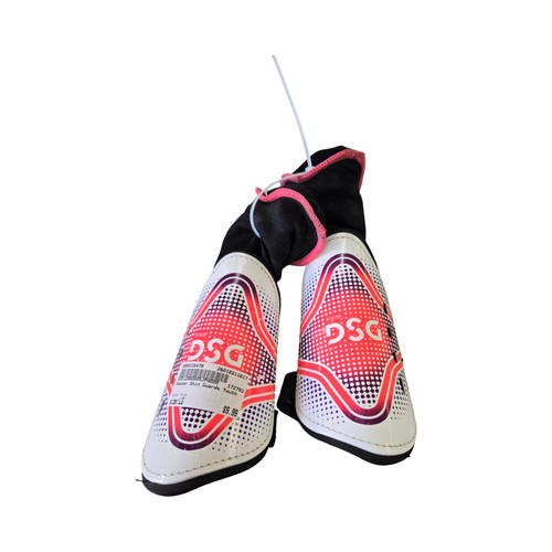 Vist Large View of Product Image Which is Used Soccer Shin Guards Youth Pink LG