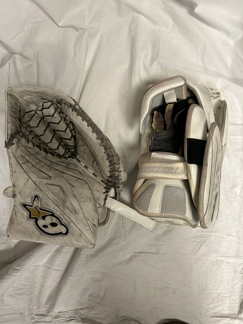 Vist Large View of Product Image Which is Used Brians OPTIK 9.0 Inter Goalie Catcher White