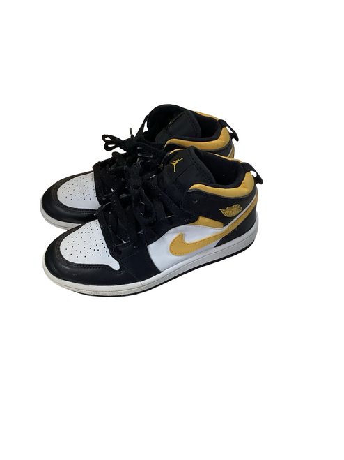 Vist Large View of Product Image Which is Used Jordan Basketball Shoes Y Black Junior 01.5