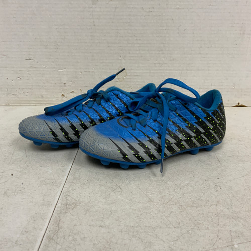 Vist Large View of Product Image Which is Used Vizari Soccer Cleats Royal Blue Youth 13.5