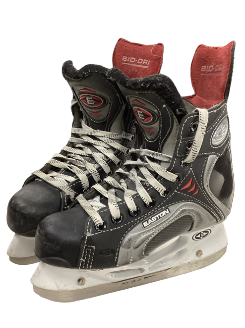 Vist Large View of Product Image Which is Used Easton SYNERGY 900 Junior Hockey Skate Junior 02