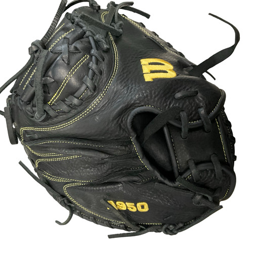 Vist Large View of Product Image Which is Used Wilson AO9RB220DICM34 BB/SB Catchers RH Throw Black 34"
