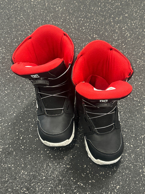 Vist Large View of Product Image Which is Used DC Shoes SCOUT 2023 BOA Boys Snowboard Boots Black Junior 03