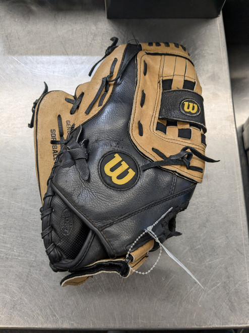 Vist Large View of Product Image Which is Used Wilson A360 BB/SB Glove LH Throw Brown 13"