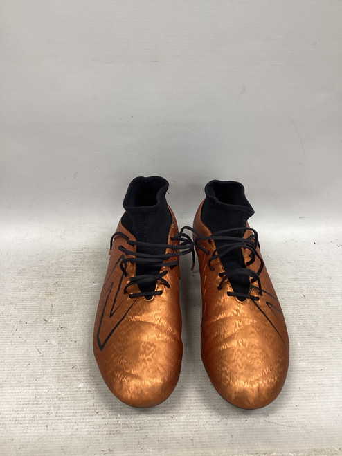 Vist Large View of Product Image Which is Used New Balance Soccer Cleats None Senior 10.5