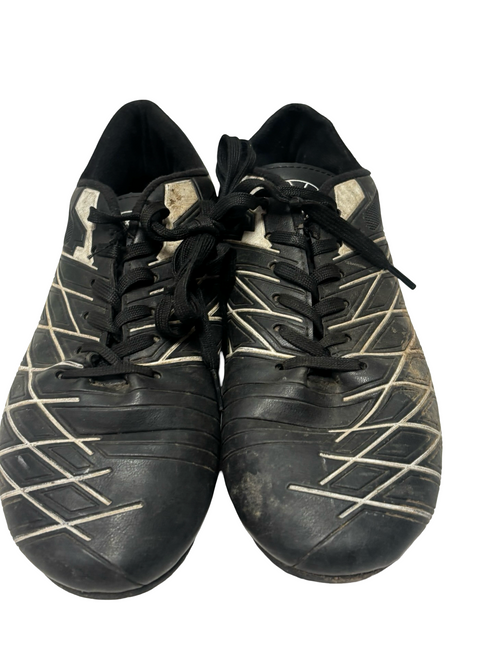 Vist Large View of Product Image Which is Used Vizari Soccer Cleats Black Junior 05.5