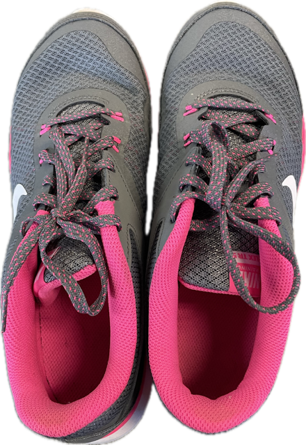 Vist Large View of Product Image Which is Used Nike Running/X-Train Shoes W