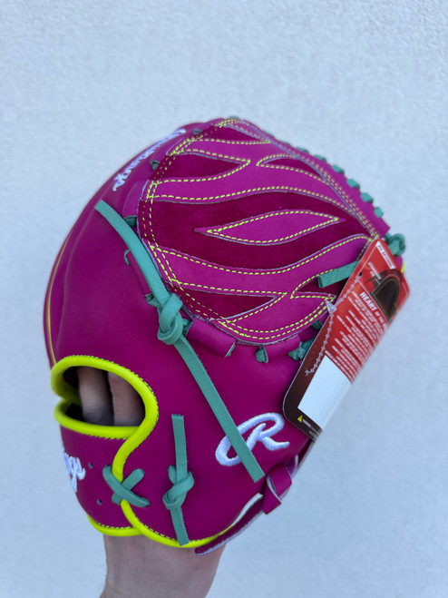 Vist Large View of Product Image Which is New RAWLINGS PRO206TRI-34BE GGC HEART OF THE HIDE