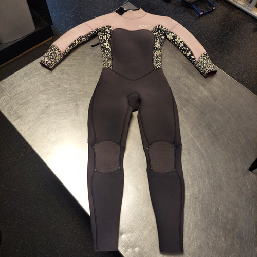 Vist Large View of Product Image Which is Used Roxy Junior Full Suit Black And Pink JR 08