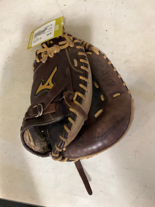 Vist Large View of Product Image Which is Used Mizuno FRANCHISE BB/SB Catchers RH Throw Brown 33 1/2"