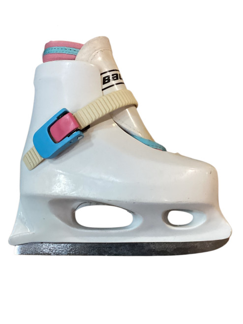 Vist Large View of Product Image Which is Used Bauer LIL ANGEL 8/9 Girls Softboot Skate None Youth 08.5