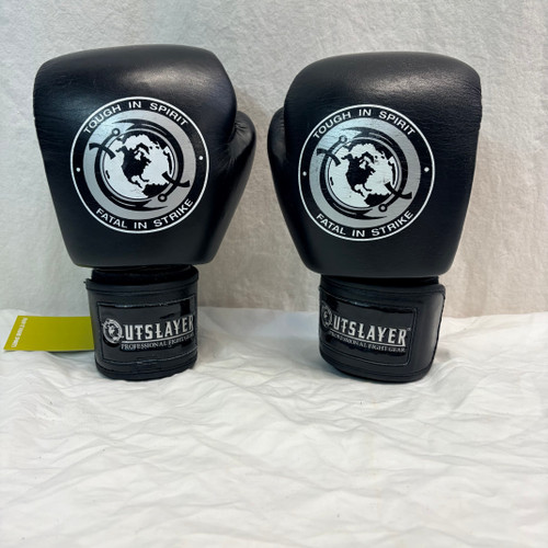 Vist Large View of Product Image Which is Used UTSLAYER Boxing Gloves Black Senior
