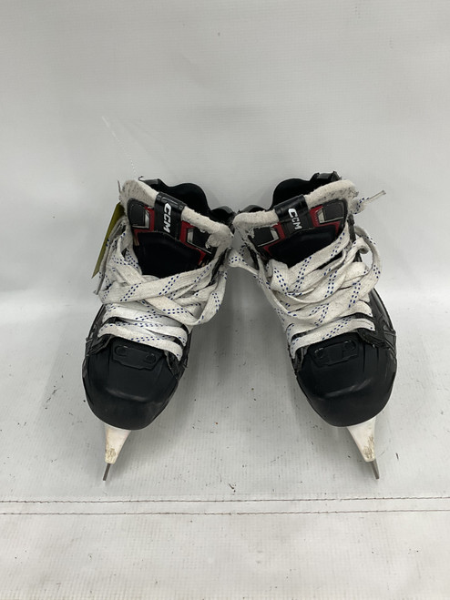Vist Large View of Product Image Which is Used CCM EFLEX 6.9 Intermediate Goalie Skate Intermediate 4.0