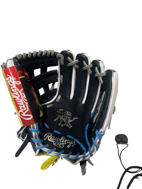 Vist Large View of Product Image Which is New Rawlings HEART OF THE HIDE PROR715SB-6N RH Throw Fastpitch Softball Glove 11 3/4"