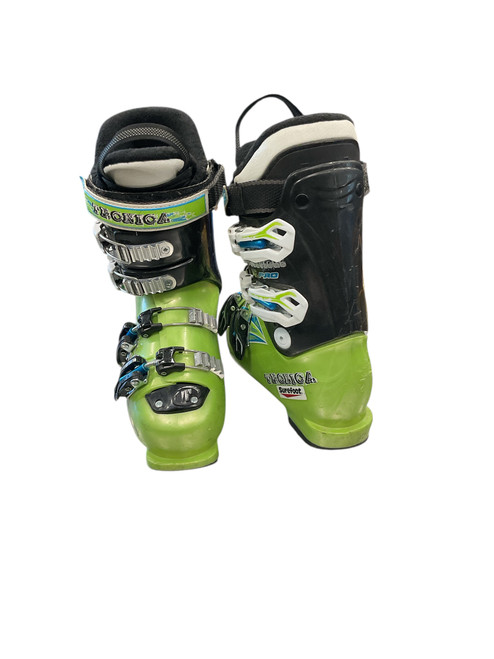 Vist Large View of Product Image Which is Used Tecnica BODACIOUS JR PRO Boys DH Ski Boot Green 215 MP - J03