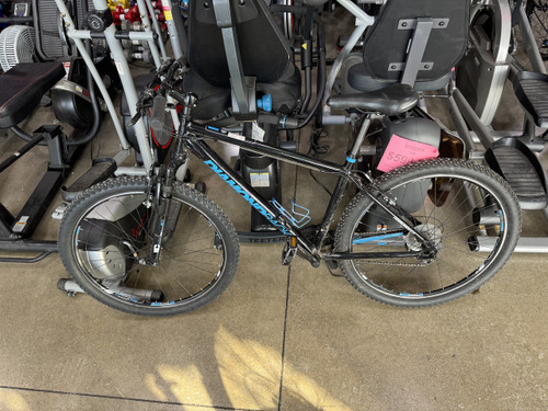 Vist Large View of Product Image Which is Used Diamondback SORENTO Mountain Bike Mens Black 53-57cm - 21-22" - XL Frame