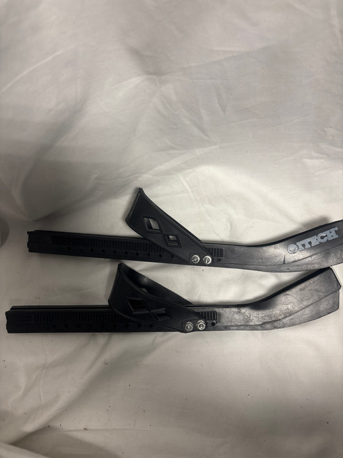 Vist Large View of Product Image Which is Used Ice Skate Guard Black LG