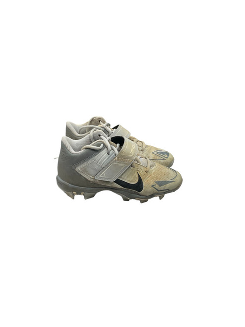 Vist Large View of Product Image Which is Used Nike CZ5910-001 BB/SB Cleats