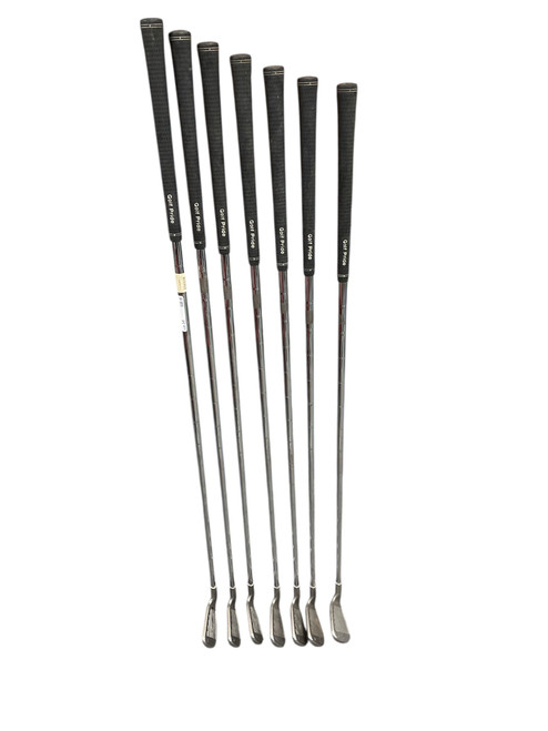 Vist Large View of Product Image Which is Used Ping I3 PLUS WHITE DOT 3-9 Mens Iron Set RH 3I-9I