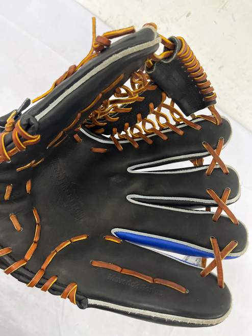 Vist Large View of Product Image Which is Used THE GLUV SHACK CUSTOM BB/SB Glove RH Throw None 11 3/4"