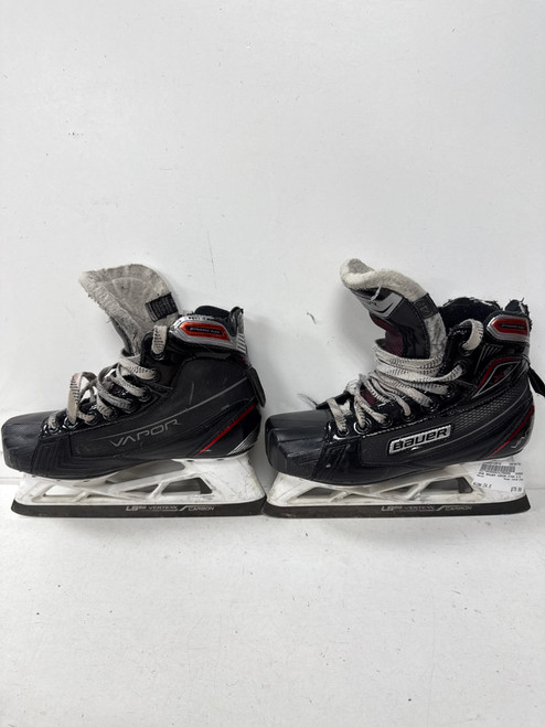 Vist Large View of Product Image Which is Used Bauer VAPOR X700 Intermediate Goalie Skate Intermediate 4.5