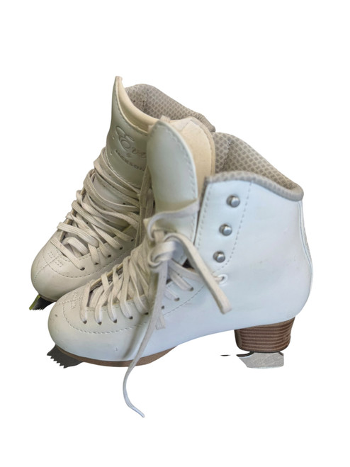 Vist Large View of Product Image Which is Used Jackson EVO Girls Figure Skate White Junior 02.5