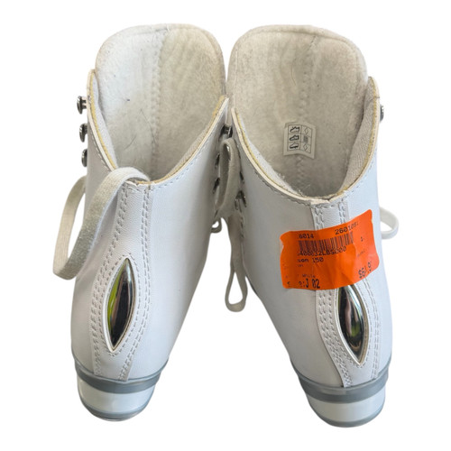 Vist Large View of Product Image Which is Used Jackson 150 Girls Figure Skate White Junior 02